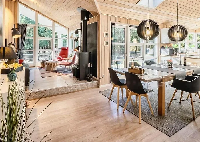 Дом отдыха Ve008-vejers-strand-gogevej-16 *